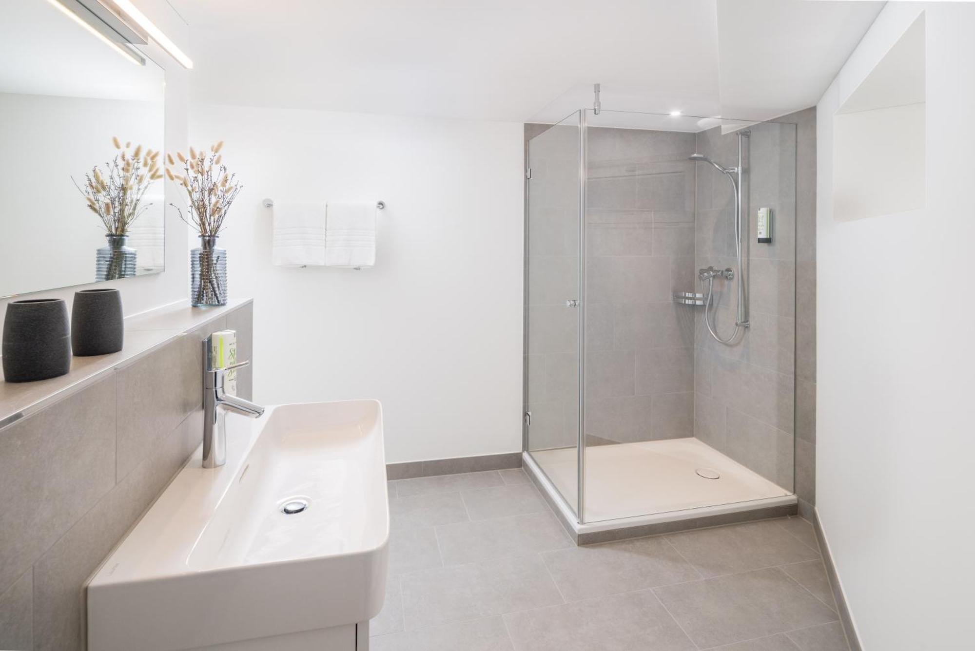 Neuro Campus Hotel Vitznau Extérieur photo